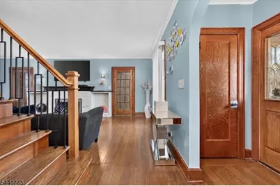 459 Twin Oaks Rd, Union Township, NJ 07083 - Photo 4
