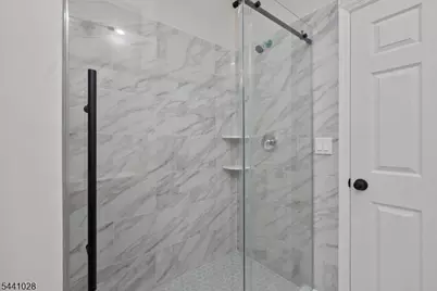 35 W End Ave, Newark, NJ 07106 - Photo 32