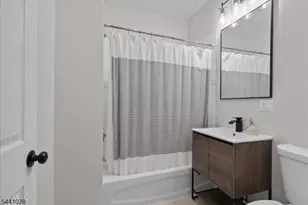 35 West End Ave, Newark, NJ 07106 - Photo 18