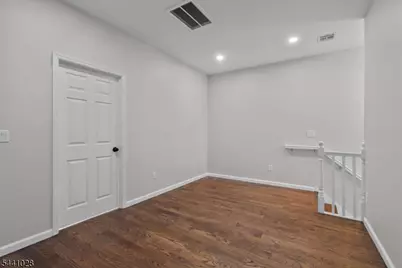 35 W End Ave, Newark, NJ 07106 - Photo 20