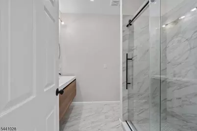 35 W End Ave, Newark, NJ 07106 - Photo 30