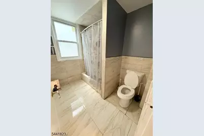 239 S Clinton St #1, East Orange, NJ 07018 - Photo 10
