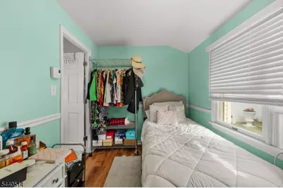 77 Pacific Blvd, Old Bridge Township, NJ 07735 - Photo 12