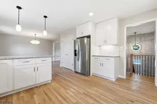 44 Stonehenge Dr, Lopatcong Township, NJ 08865 - Photo 16