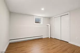 18 Stevens Ave, Jersey City, NJ 07305 - Photo 24