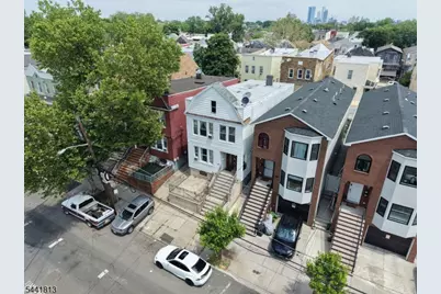 18 Stevens Ave, Jersey City, NJ 07305 - Photo 4
