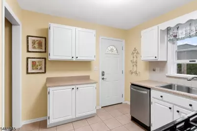 34 Chase Ave, Woodbridge Township, NJ 07001 - Photo 34
