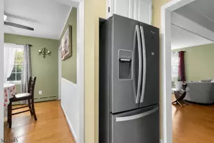34 Chase Ave, Woodbridge Township, NJ 07001 - Photo 28