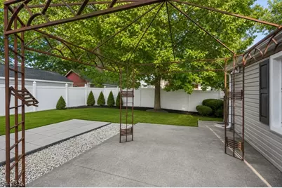 34 Chase Ave, Woodbridge Township, NJ 07001 - Photo 8