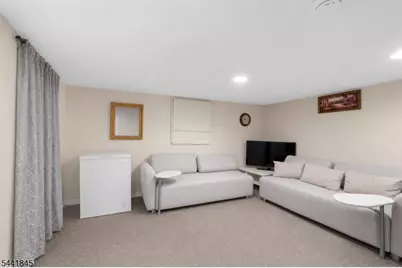 34 Chase Ave, Woodbridge Township, NJ 07001 - Photo 36