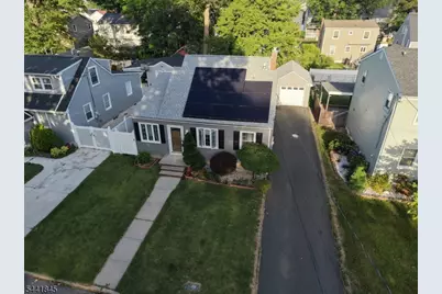 34 Chase Ave, Woodbridge Township, NJ 07001 - Photo 4