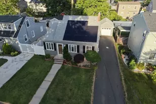 34 Chase Ave, Woodbridge Township, NJ 07001 - Photo 4