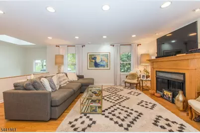 23 Kearney Ter, Livingston, NJ 07039 - Photo 4