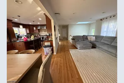 23 Kearney Ter, Livingston, NJ 07039 - Photo 2