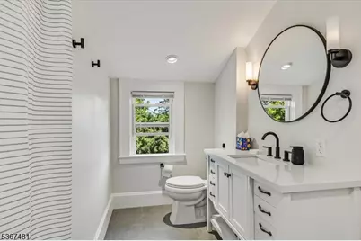 186 Gregory Ave, West Orange Township, NJ 07052 - Photo 16