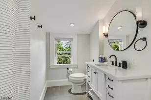 186 Gregory Ave, West Orange Township, NJ 07052 - Photo 16