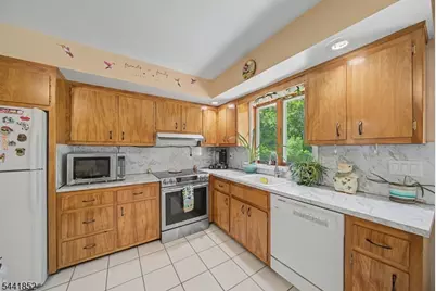 10 Rita Ln, Jefferson Township, NJ 07438 - Photo 14