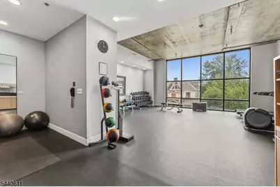 1 Carriage City Plz #807, Rahway, NJ 07065 - Photo 12