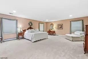 15 Nicki Ct, Parsippany, NJ 07054 - Photo 20