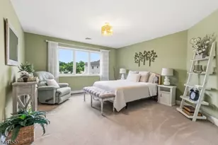 15 Nicki Ct, Parsippany, NJ 07054 - Photo 24