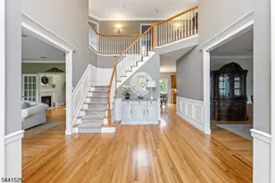 15 Nicki Ct, Parsippany, NJ 07054 - Photo 2
