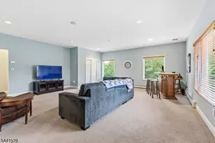 15 Nicki Ct, Parsippany, NJ 07054 - Photo 16