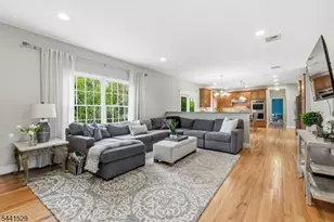 15 Nicki Ct, Parsippany, NJ 07054 - Photo 4