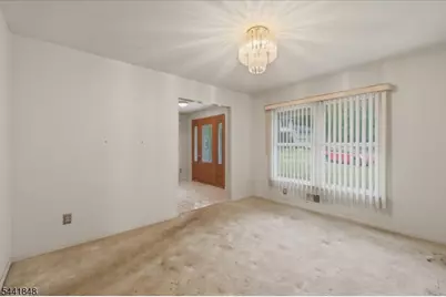 28 Amherst Ct, Wayne Twp., NJ 07470 - Photo 16