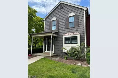 26 Duck Hawk Ct, Allamuchy Township, NJ 07840 - Photo 2