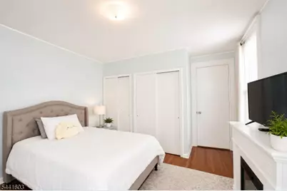 725 Chestnut St, Roselle Park, NJ 07204 - Photo 16