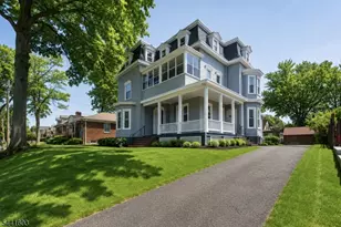 725 Chestnut St, Roselle Park, NJ 07204 - Photo 2
