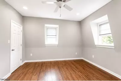 725 Chestnut St, Roselle Park, NJ 07204 - Photo 38