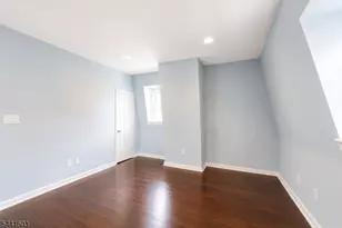 725 Chestnut St, Roselle Park, NJ 07204 - Photo 18