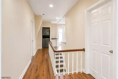 725 Chestnut St, Roselle Park, NJ 07204 - Photo 30
