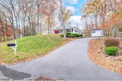 2 Canal St, Vernon Twp., NJ 07422 - Photo 32