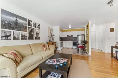 45 Hussa St #14, Linden, NJ 07036 - Photo 4