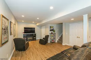 15 Julia Pl, Mount Olive, NJ 07828 - Photo 38