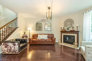 15 Julia Pl, Mount Olive, NJ 07828 - Photo 14
