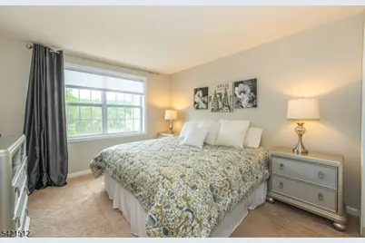 15 Julia Pl, Mount Olive, NJ 07828 - Photo 32