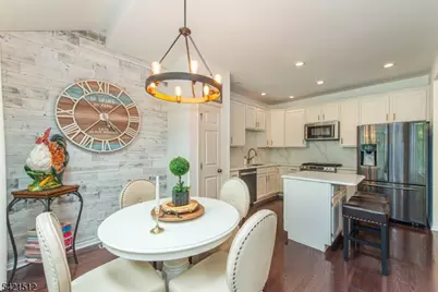 15 Julia Pl, Mount Olive, NJ 07828 - Photo 16