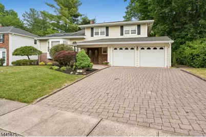 8 Norwood Rd, Springfield Twp., NJ 07081 - Photo 2