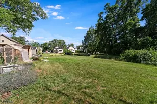1762 W 5th St, Piscataway Township, NJ 08854 - Photo 6