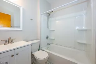 103 Knapp Ave, Clifton, NJ 07011 - Photo 18