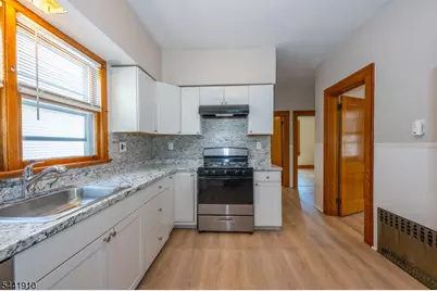 103 Knapp Ave #2, Clifton, NJ 07011 - Photo 4