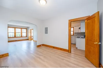 103 Knapp Ave #2, Clifton, NJ 07011 - Photo 6