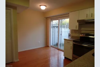 85 Village Dr, Bernards Township, NJ 07920 - Photo 6