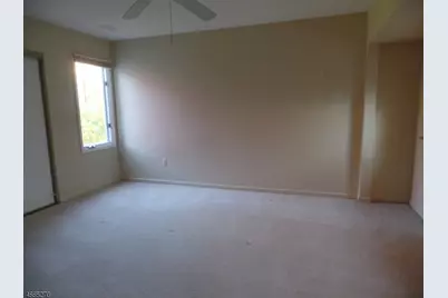 85 Village Dr, Bernards Township, NJ 07920 - Photo 12
