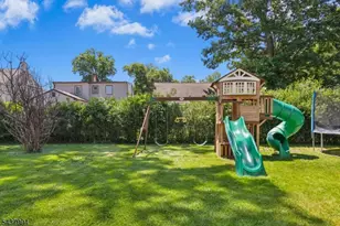 329 Maplewood Ave, Kenilworth, NJ 07033 - Photo 22