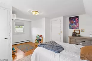 329 Maplewood Ave, Kenilworth, NJ 07033 - Photo 16