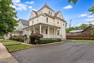 102 Watchung Ave, North Plainfield, NJ 07060 - Photo 2